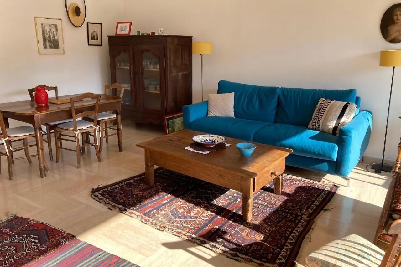 Apartament Le Gallia Haven Of Peace In The City Center With Terrace Gallia Lys Cannes Francja
